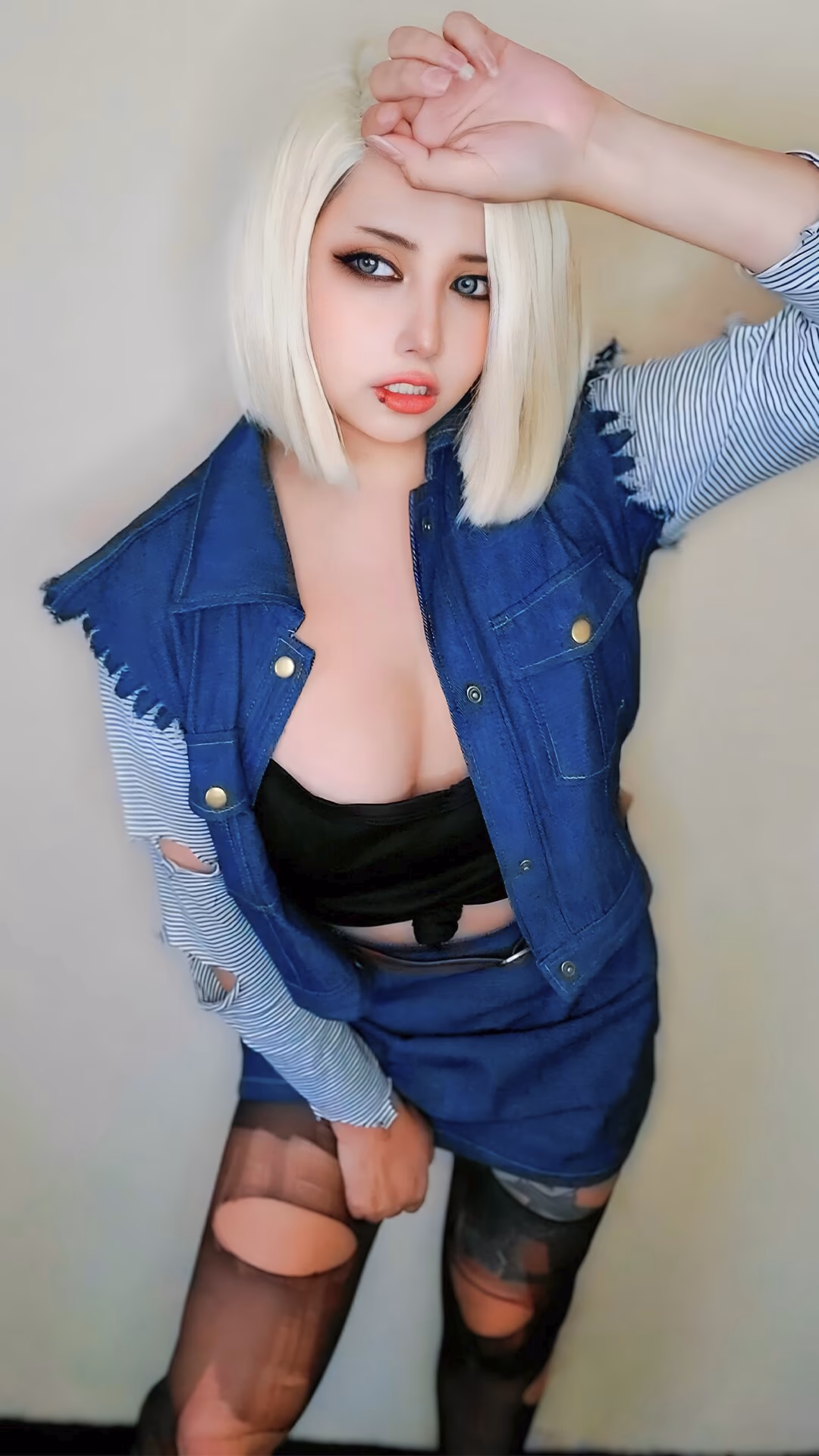 Arelly Trujillo - Android 18 - Dragon Ball Z - Cosplay Gallery - 12 Images — gallery preview