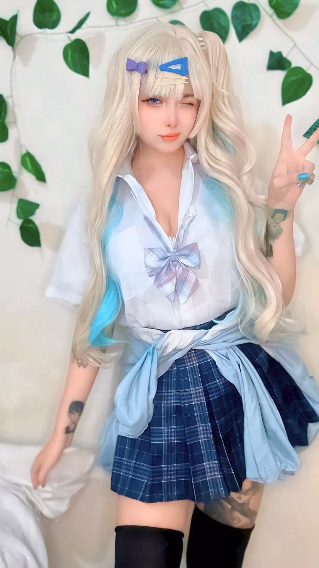 Arelly Trujillo - Runa - Beast Tamer (Yuusha Party wo Tsuihou sareta Beast Tamer) - Cosplay Gallery - 10 Images — gallery preview
